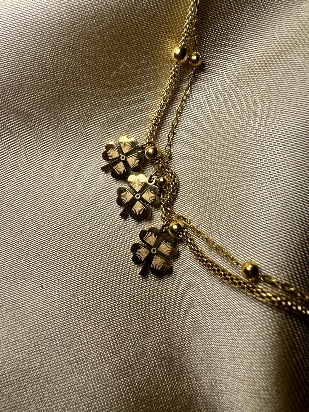 GcB01-Golden clover-Braclet